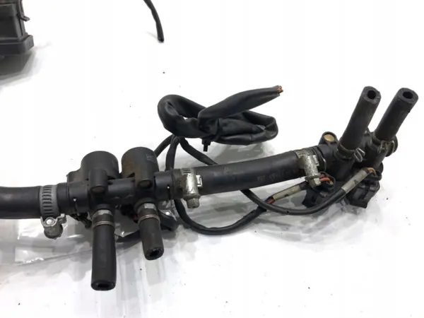 Injector GPL OEM 67R-010194 - Estado Usado image 3