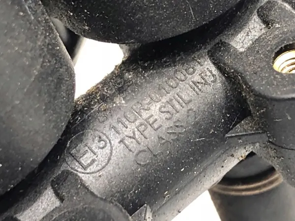 Injector GPL OEM 67R-010194 - Estado Usado image 7