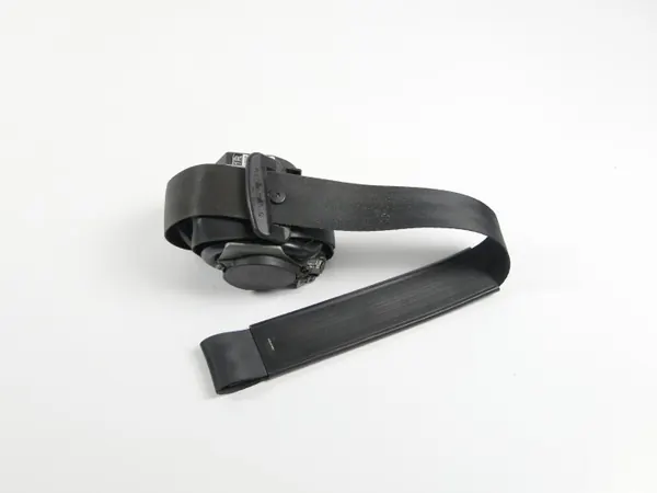 Bältesspännare fram höger OEM 868840006R image 4