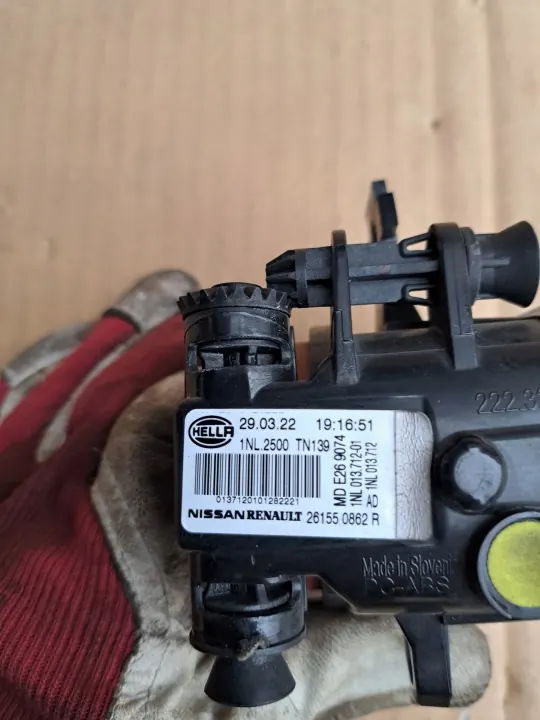OEM 261550862R Halogen DRL Höger Sida image 4