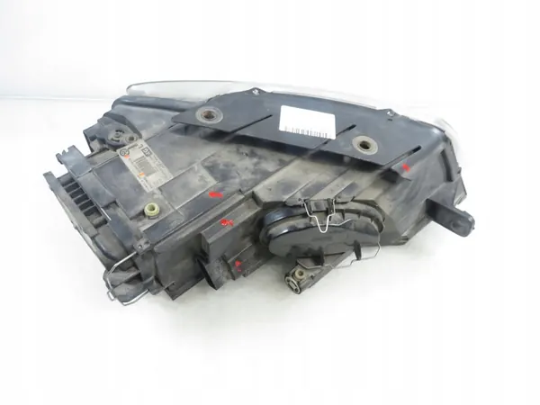 VW Passat B6 Vasemman Xenon Ajovalon 3C0941751G image 9