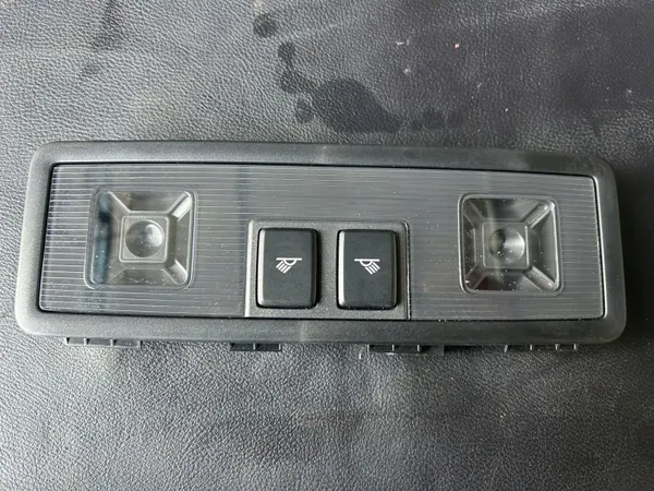 OEM 5G0947291K Plafonnier VW Arteon Noir 2017-2020 image 2