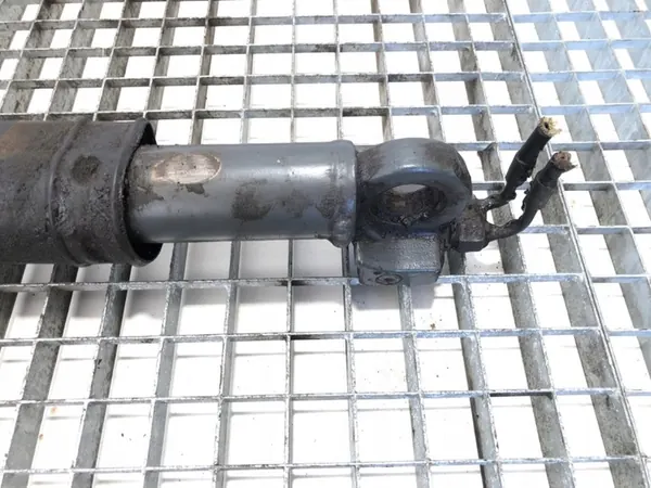 Actionneur de levage de cabine DAF XF image 3