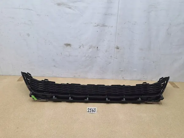 VW GOLF VII GTI Griglia Paraurti Anteriore 5G0853677AF image 6