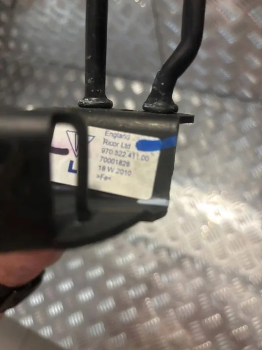 Tranca de porta-malas Porsche Panamera OEM 97052241100 image 3