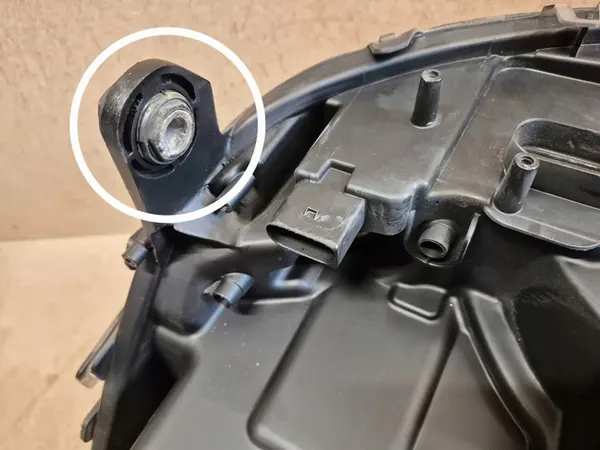 Rechter Voorlicht Mercedes-Benz ML W164 Bi Xenon A1648201061 image 7