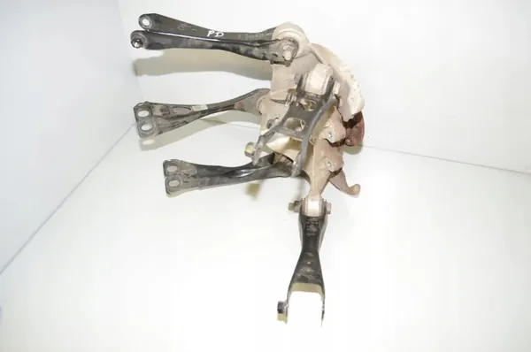 Mancal traseiro esquerdo OEM 33416852157 BMW i3 2019 image 3