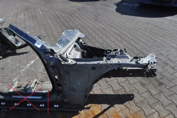BMW OE 423047 Front Right Quarter Panel Used image 2