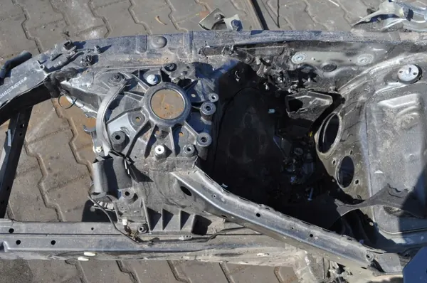BMW OE 423047 Front Right Quarter Panel Used image 6