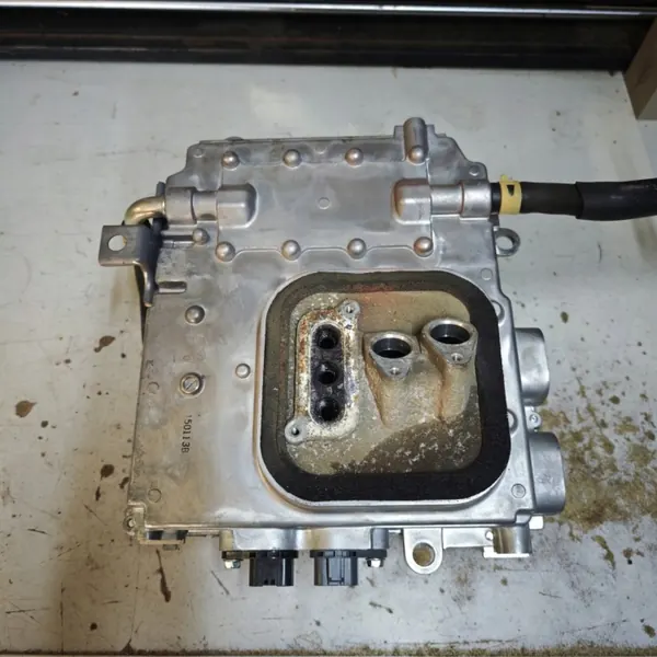 Onduleur Mitsubishi Outlander III OEM 9410A081 2015-2017 image 5
