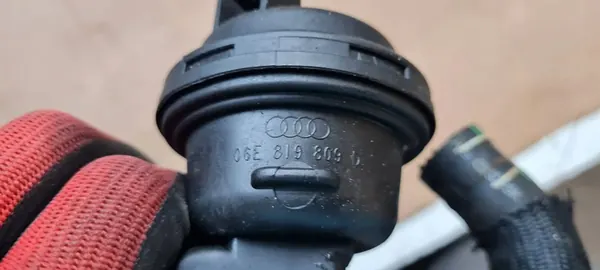 Vattenpumpventil A6 C7 4G 3.0 TFSI 06E819809D image 5