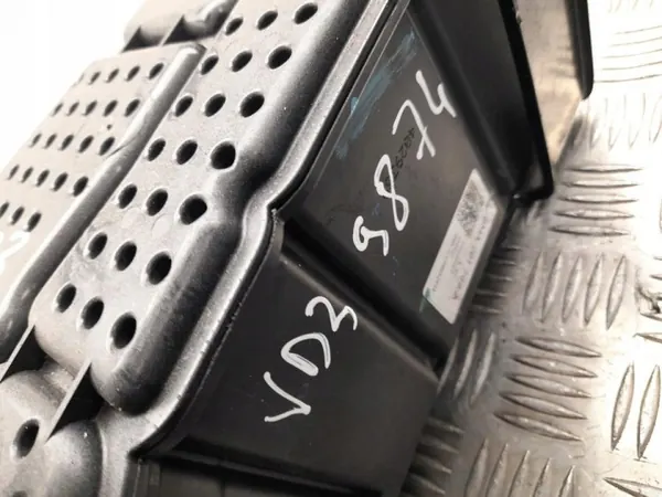 Aktiivihiilisuodatin Audi Q5 GUB 2025 OEM 8MA201797A image 4