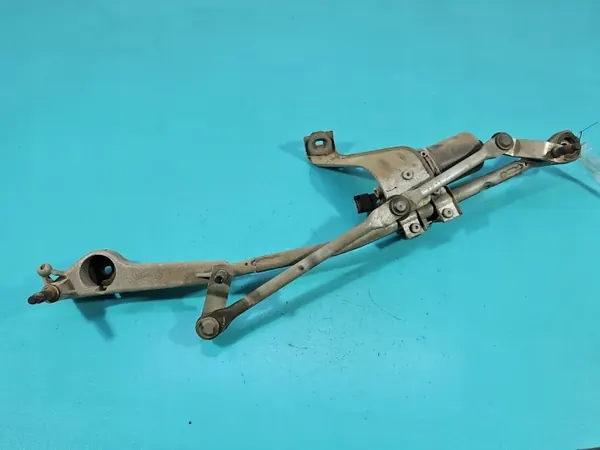 Motor limpiaparabrisas Mercedes A2469065900 - Usado image 2
