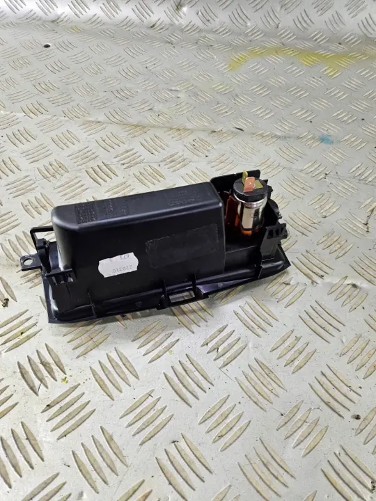 Asbak Ford Mondeo MK4 OEM - Pre-facelift Titanium image 3