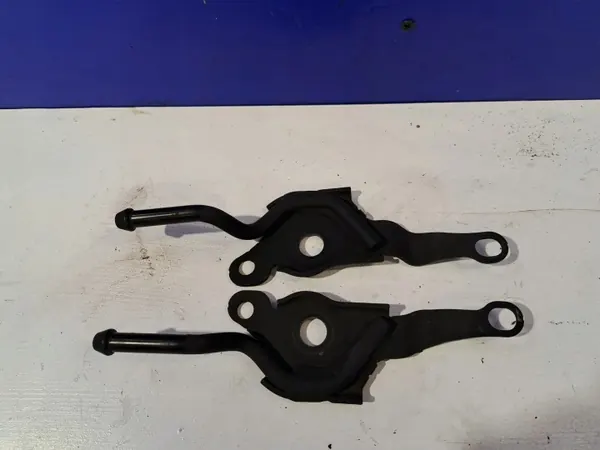 Support d'échappement OEM 6G9N5D261DB pour Volvo S60 II image 2