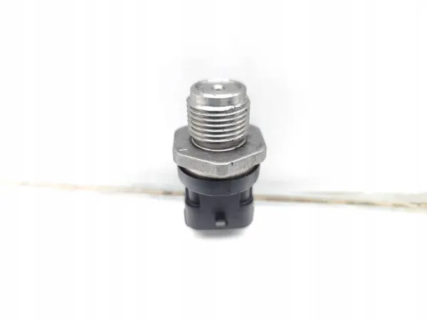 Sensor presión combustible OEM 0281006164 Fiat Doblo image 6
