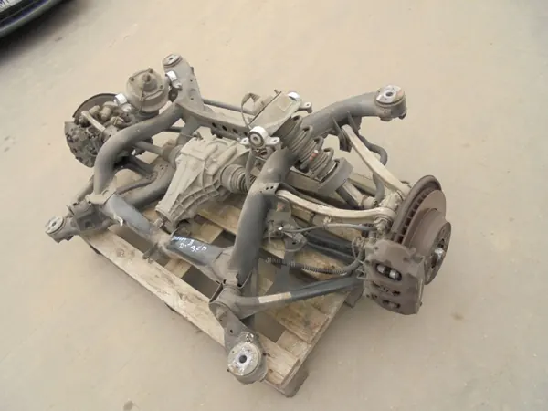 Porsche Cayenne II achterophanging balk OEM 7P5 image 3
