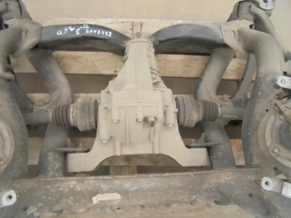 Porsche Cayenne II achterophanging balk OEM 7P5 image 6