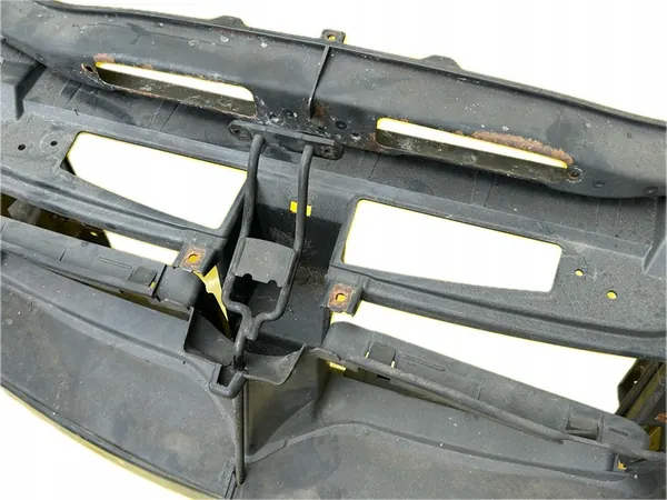 Etuvahvistusalkki BMW E90 E91 Lift image 6