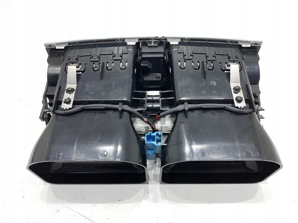 Front Air Vent Grille Mercedes S204 2007-2014 A2048304154 image 3