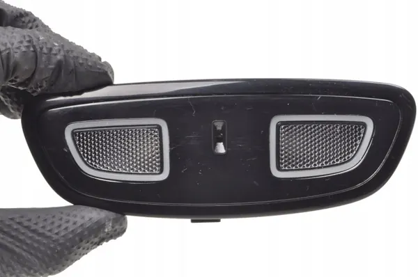 Lampe d'habitacle Volvo XC40 OEM 32408312 image 3