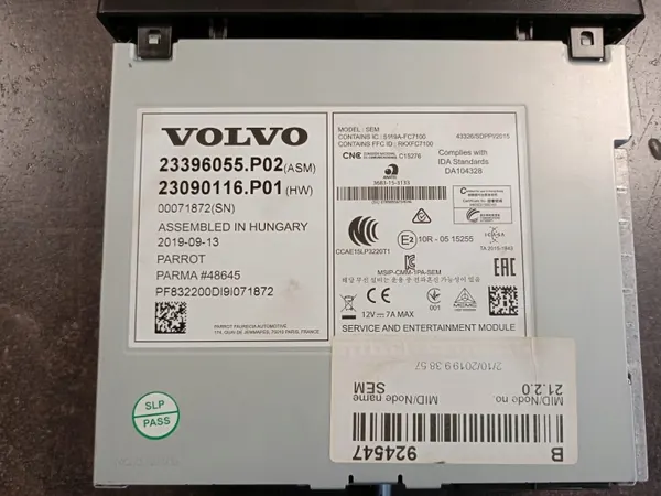 Begagnad Volvo radionavigeringsmodul OEM 23396055 image 3