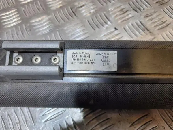 Red de maletero Audi A6 C6 Familiar OEM 4F9861691A image 3