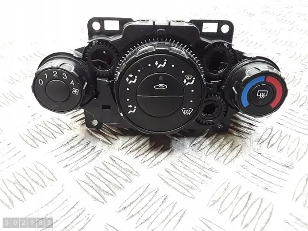 Module climatisation Ford Fiesta OEM 8a6118549ae image 2