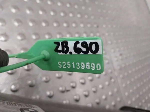 BMW OE 1436255 Kühlmittelbehälter image 7