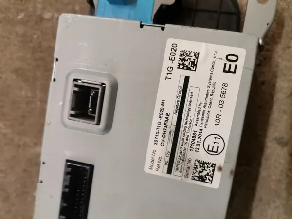 Écran de navigation Honda CR-V II OEM 39710T1GE020M1 image 3