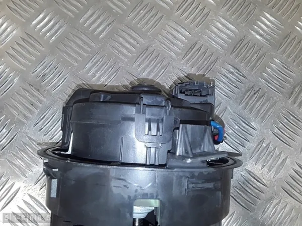 Ventilador de calefacción Dacia OEM t59159b - Usado image 3