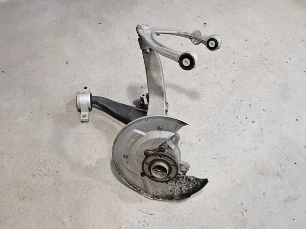Moyeu roue avant OEM 32297140 côté droit Volvo XC90 image 2