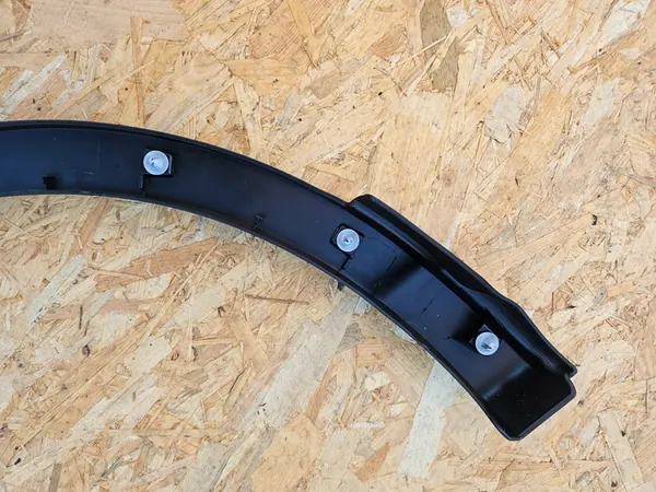 Rivestimento parafango posteriore sinistro Nissan Qashqai J11 II OEM 938294EA0B image 7