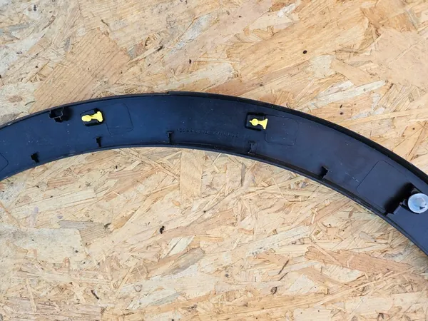 Rivestimento parafango posteriore sinistro Nissan Qashqai J11 II OEM 938294EA0B image 8