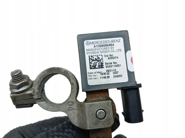 Borne négative batterie OEM A0009050454 Mercedes image 5