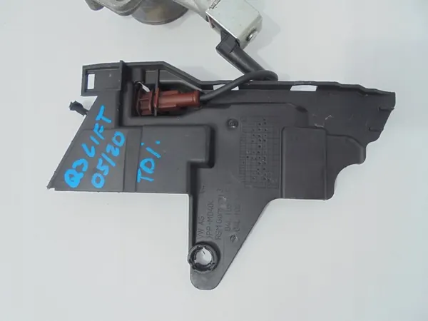 AUDI Q3 LIFT 2.0 TDI Vattenpump 04L109145 image 2