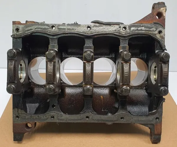 Fiat moottorilohko OEM 187A1000 Panda II 1.1 8V image 8