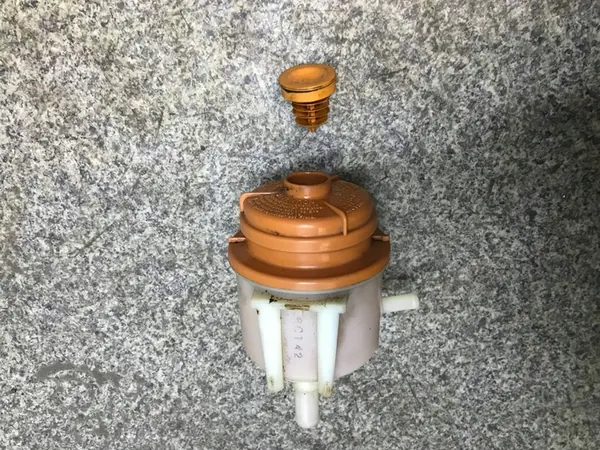 Servolenkungsbehälter Suzuki Grand Vitara II image 5