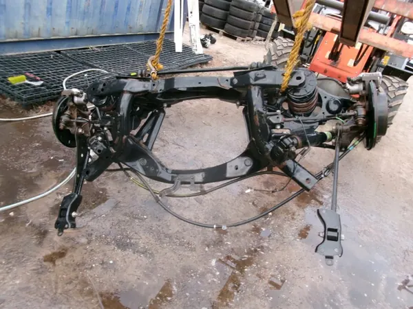Toyota Rav4 IV 13-18 Hybrid Bakaxel Upphängning OEM image 2
