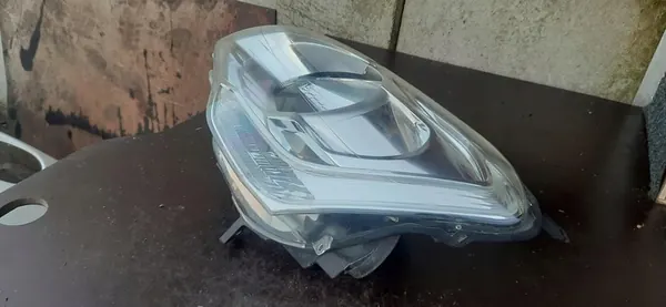 Linker Voorlicht Citroen Berlingo II image 3