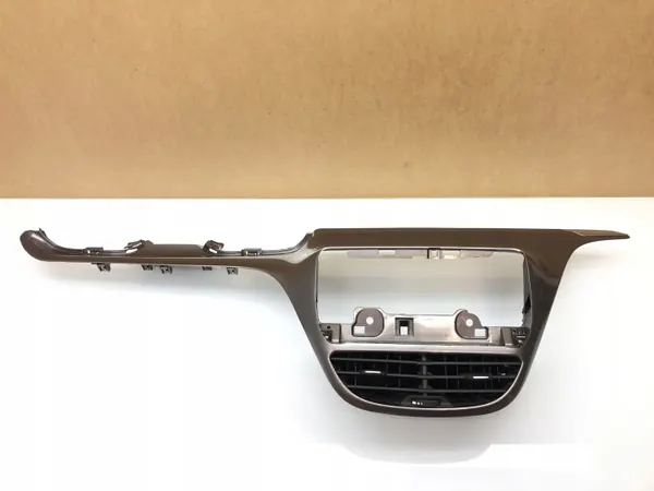 Garniture console Peugeot 2008 I OEM 9673830077 image 2