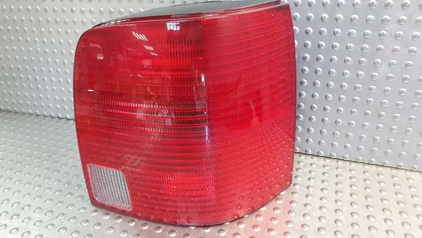 Luz trasera derecha VW Passat B5 95- 3B9945096G image 2