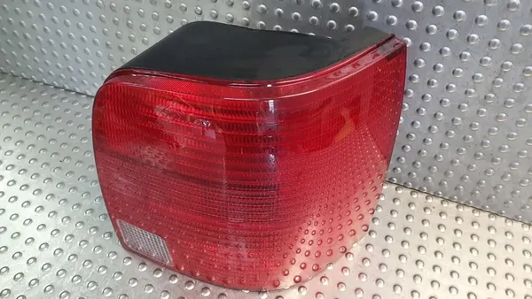Luz trasera derecha VW Passat B5 95- 3B9945096G image 3