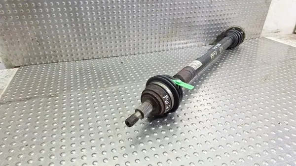 Höger framhalvaxel OEM S26372048 för VW Golf IV image 3