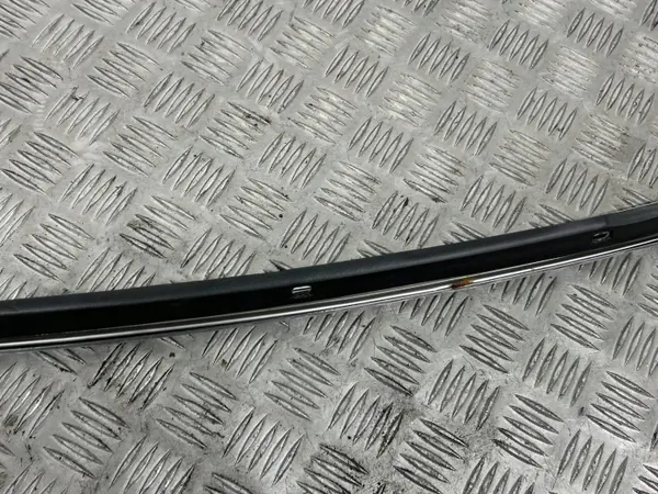 Tesla Model X Rechte Dachschiene OEM 112870800C image 9