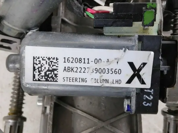 Tesla Model X Ohjauspylväs OEM 162081100A image 4