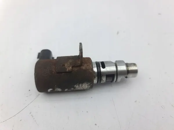 Solenoide de distribución variable Mitsubishi OE AMD178395 image 4