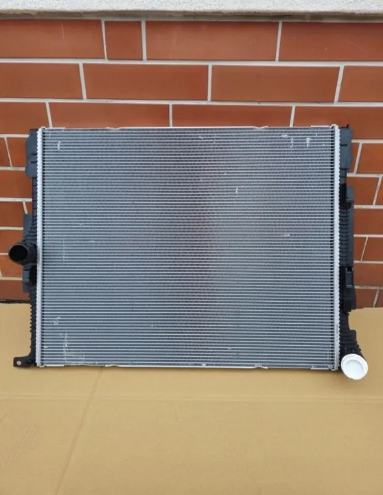Radiador de agua BMW F20 F21 F22 F30 F32 8482622 image 5