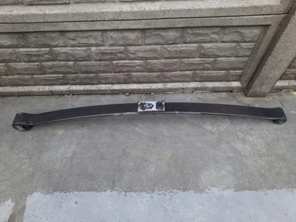 Ressort à Lames Renault Trafic III OEM RESOR Droit/Gauche image 4