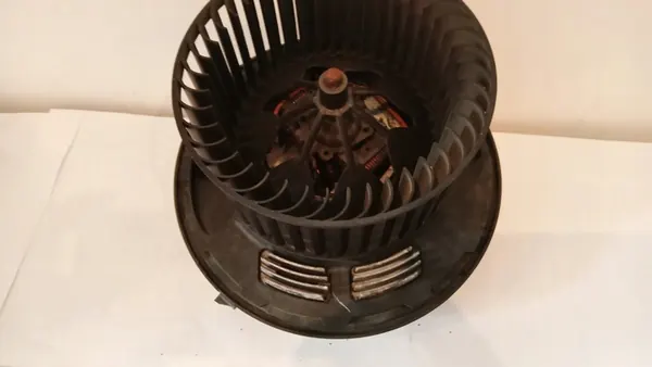 Motor de ventilador BMW E81 E87 E89 E90 E91 E93 F25 F26 image 4